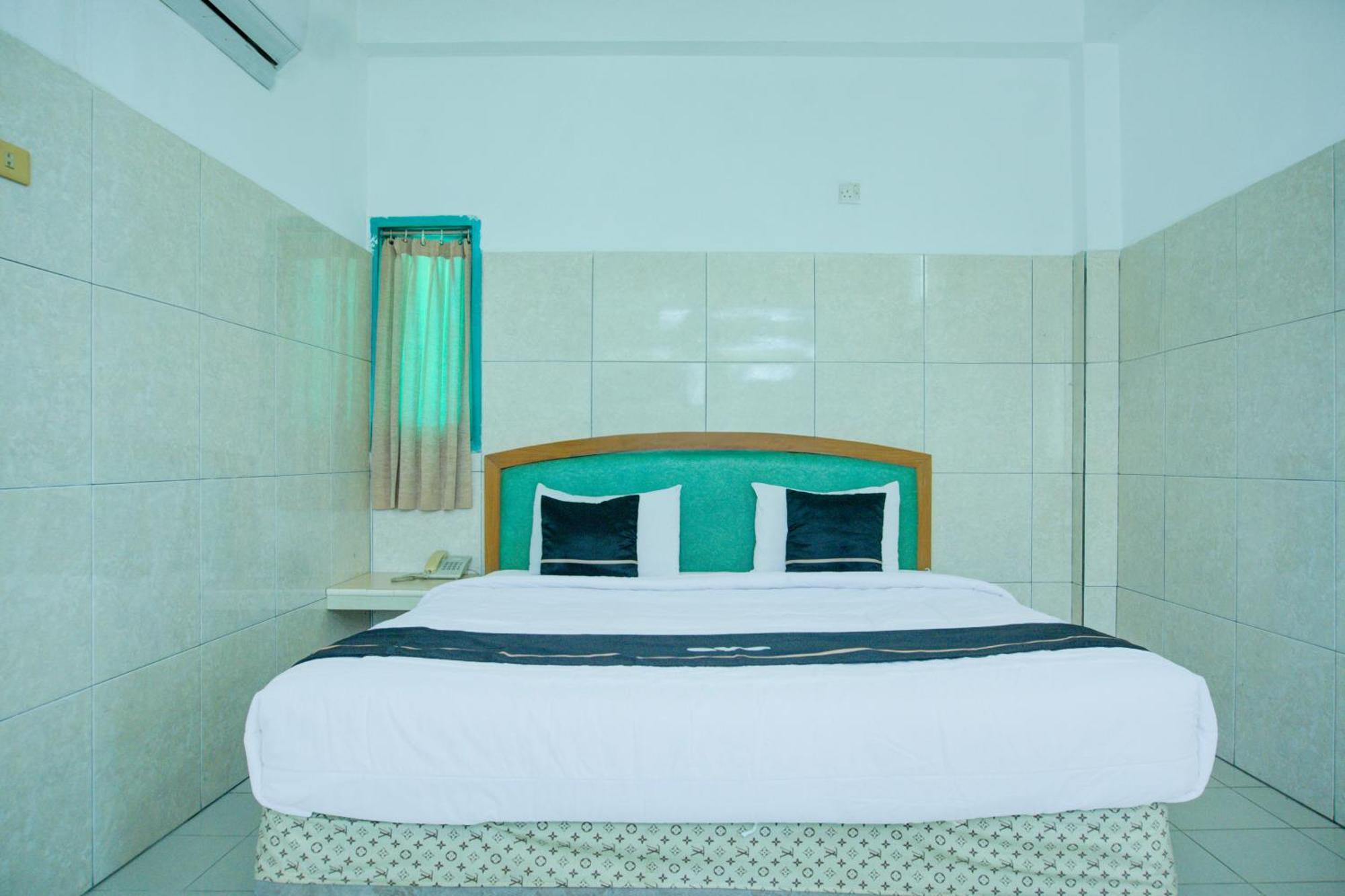 Townhouse Oak Near Jembatan Ampera Formerly Azzura Palembang