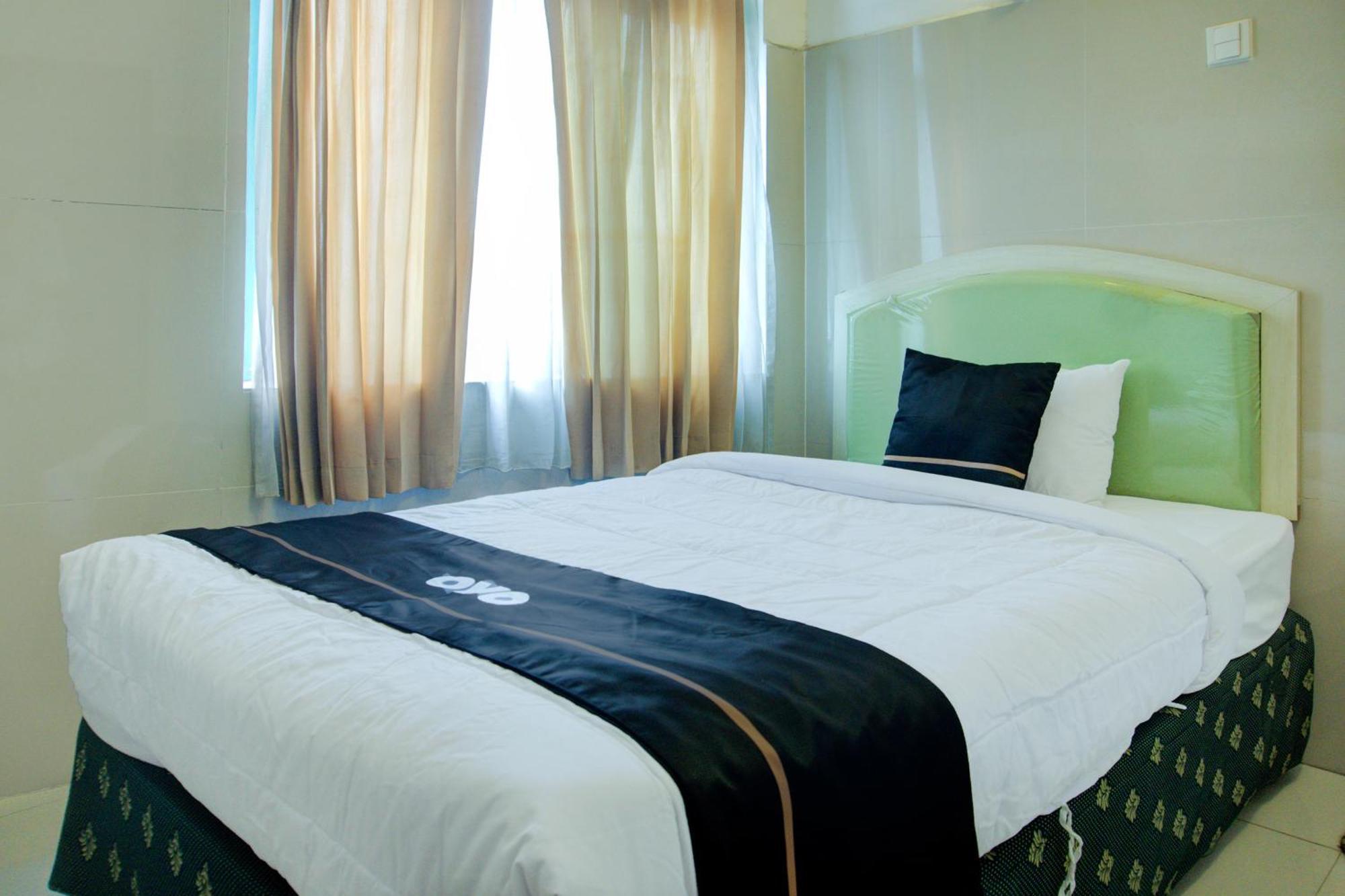 Hotel Townhouse Oak Near Jembatan Ampera Formerly Azzura 2*